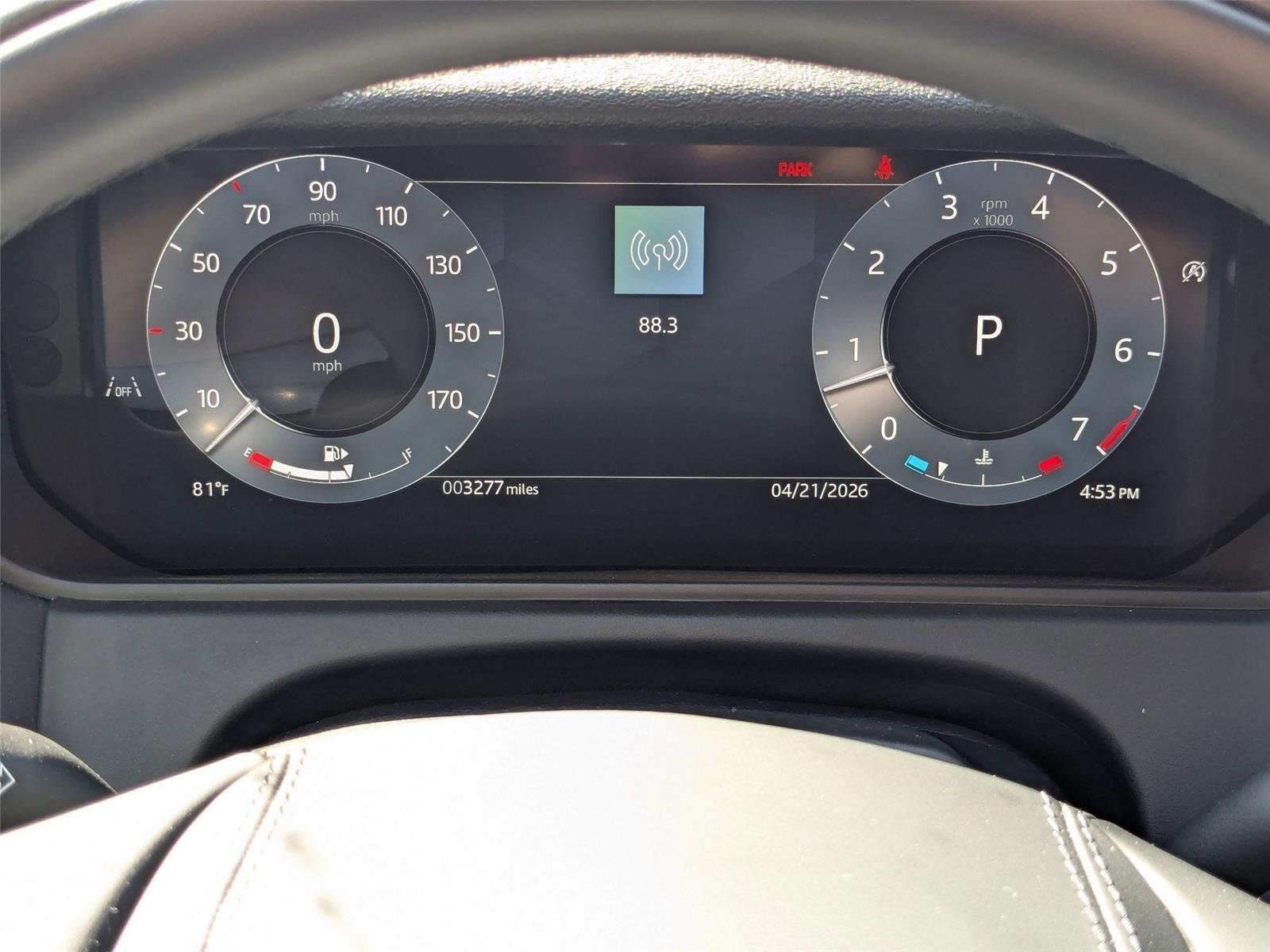Used 2026 Fuji White Land Rover S image 19