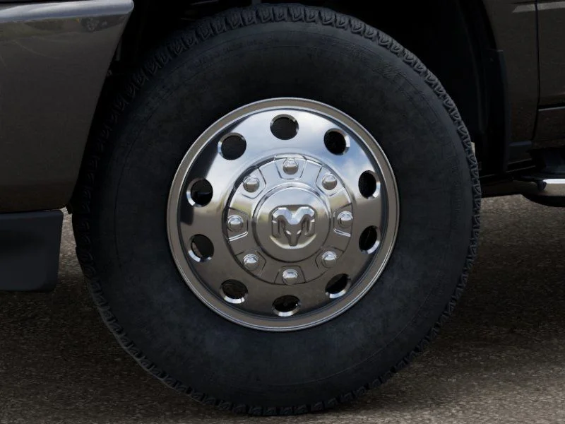 New 2026 Granite Crystal Metallic Clear-Coat Exterior Paint RAM Laramie image 8