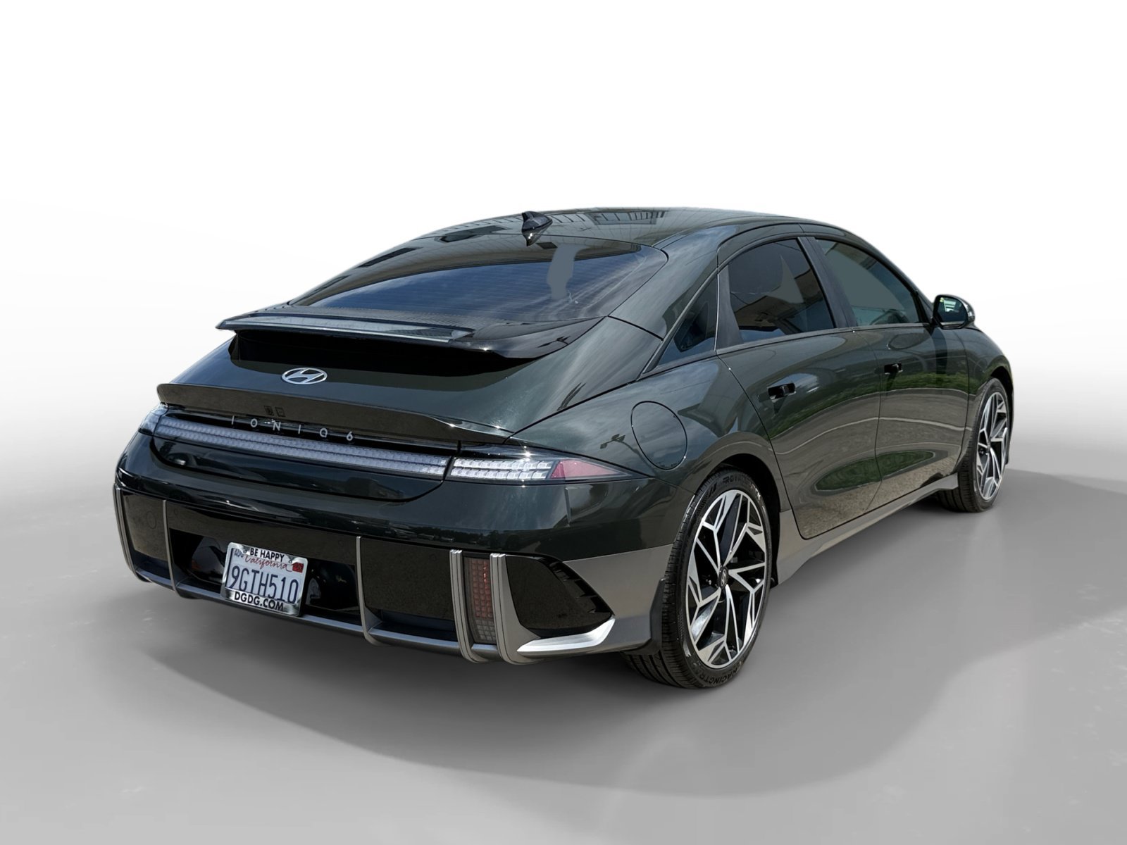 Certified Used 2023 Digital Green Hyundai SEL image 5