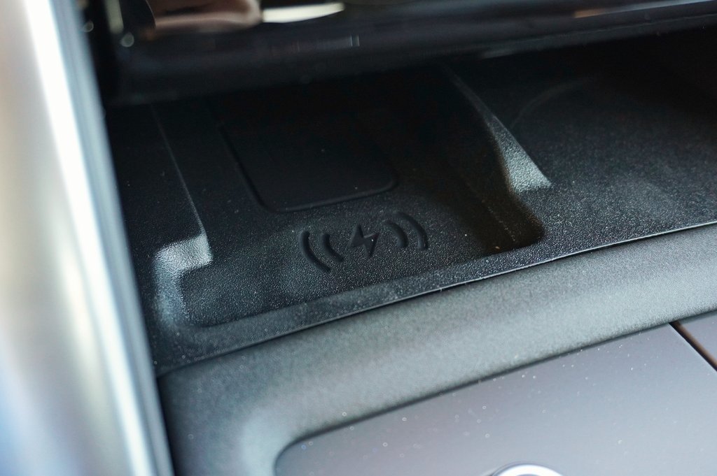 2026 LAND ROVER DISCOVERY - Image 25