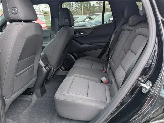 2025 Chevrolet Equinox LT - Photo 14