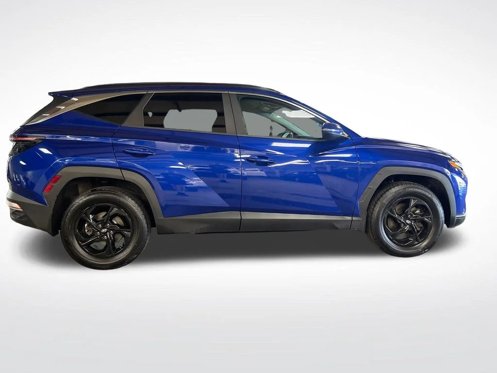 Used 2022 Blue Hyundai SEL image 7