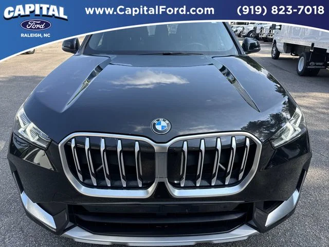 Used 2025 Black BMW xDrive28i image 10