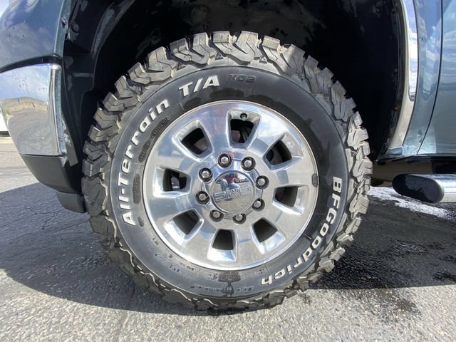 Used 2012 STEALTH GRAY METALLIC GMC SLT image 10