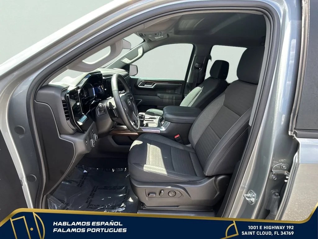 Used 2025 Sterling Gray Metallic Chevrolet RST image 12