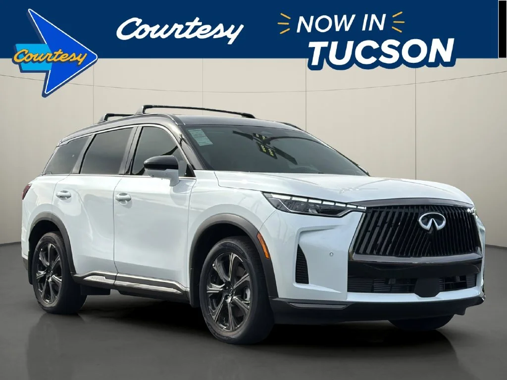 New 2027 2T RAD WHT INFINITI Autograph AWD image 1