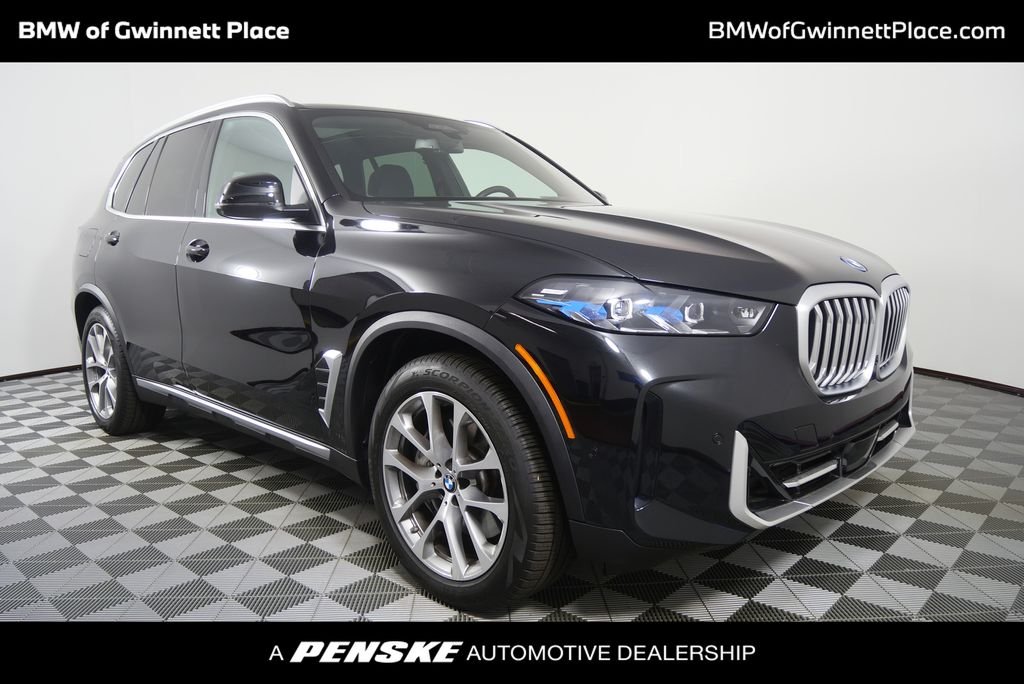 2026 BMW X5 xDrive50e's photo
