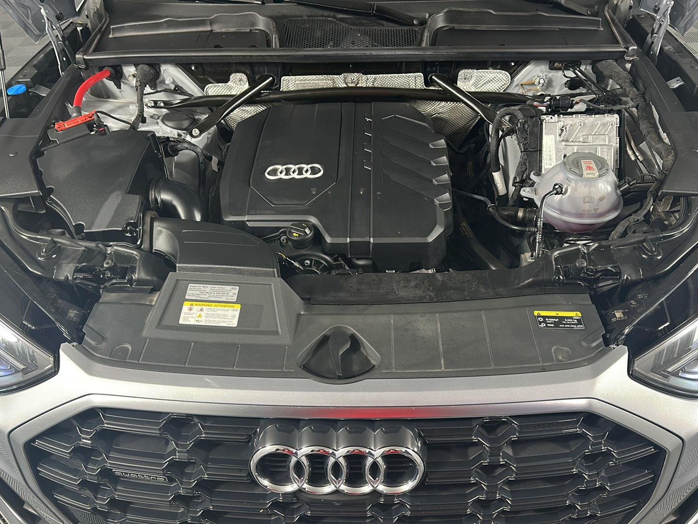 Used 2023 Florett Silver Metallic Audi S line Premium Plus image 3