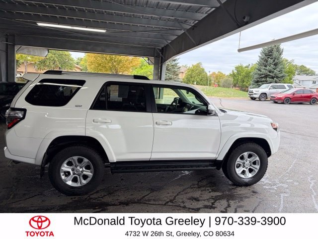 Used 2020 White Toyota SR5 image 8