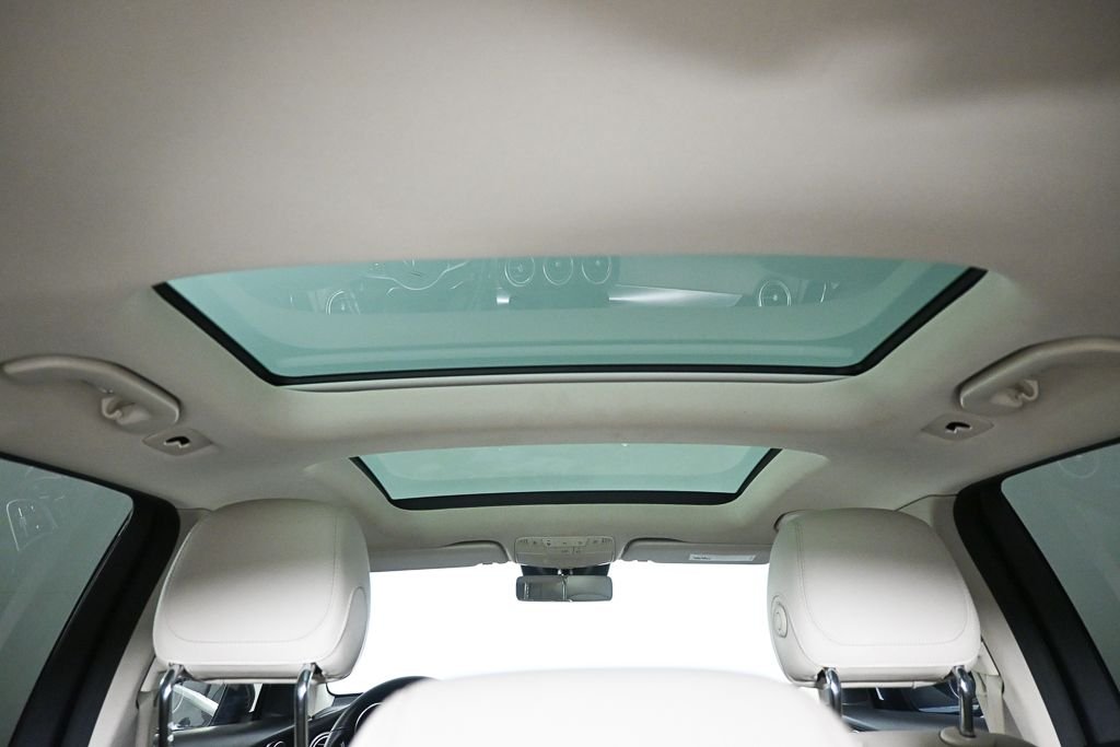 Used 2021 Blue Mercedes-Benz GLC 300 image 20