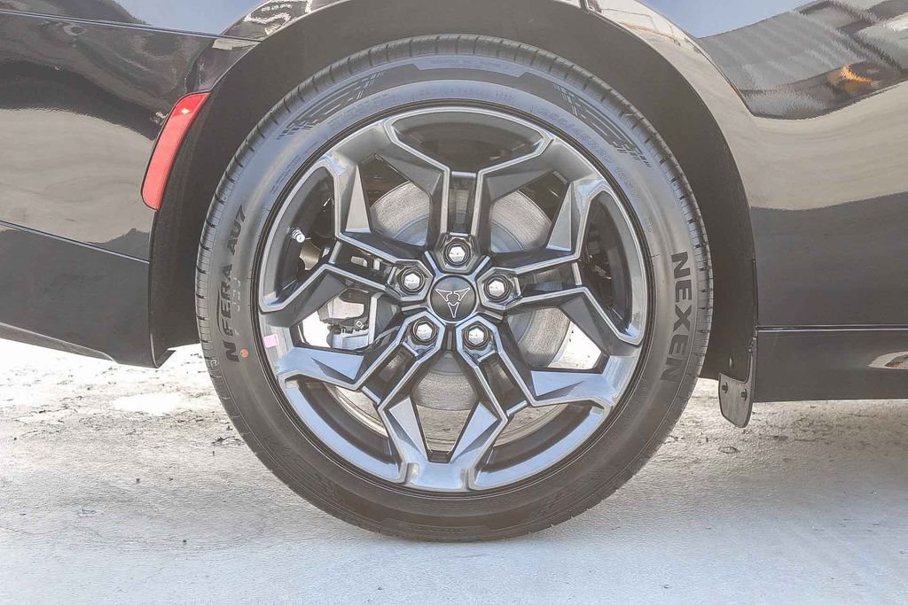 New 2026 Diamond Black Crystal Pearlcoat Dodge R/T Plus image 10