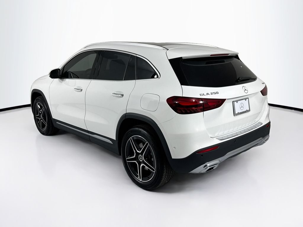New 2026 Polar White Mercedes-Benz GLA 250 image 7