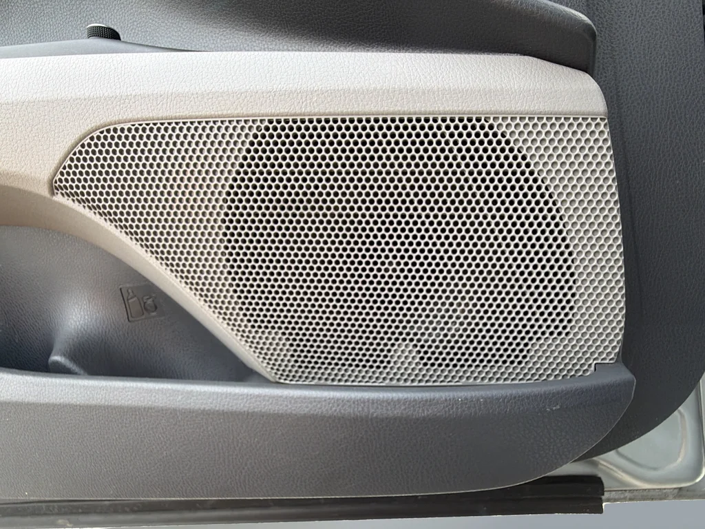 Used 2022 Silver Toyota XLE image 29