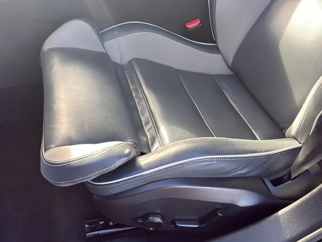 Used 2020 Gray Volvo T5 R-Design image 25