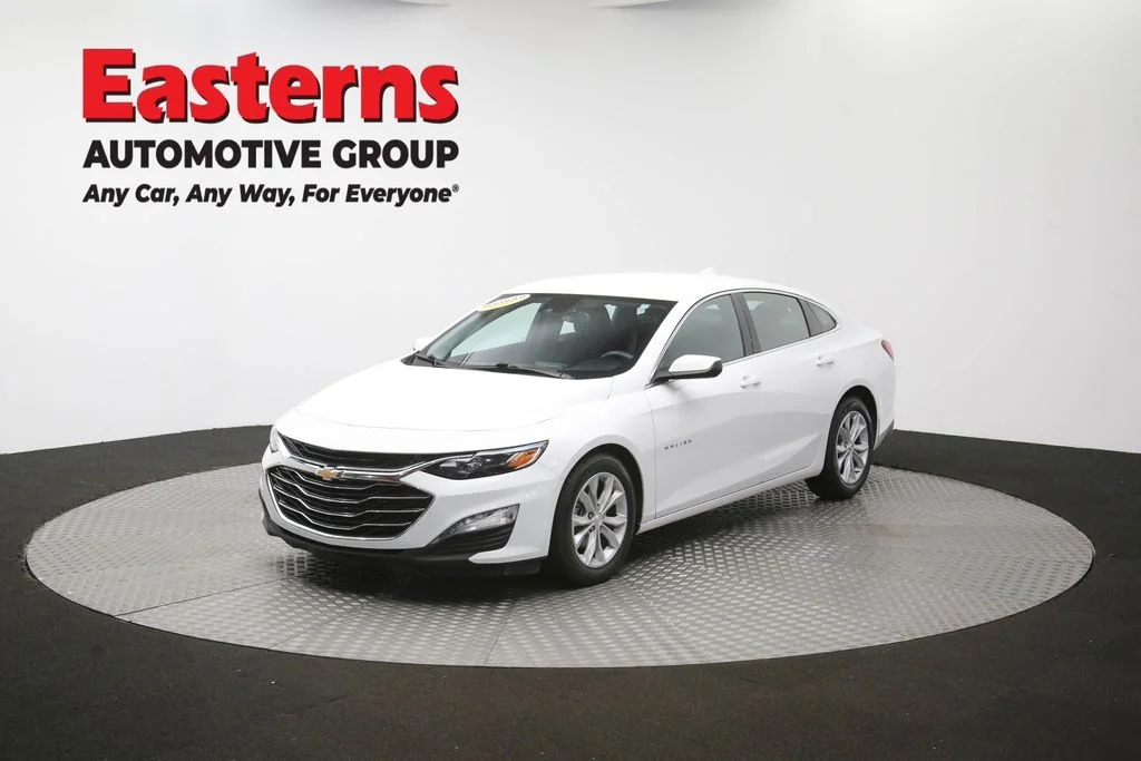 Used 2025 White Chevrolet LT image 56