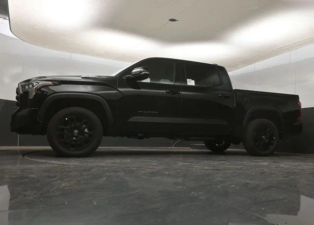 2026 Toyota Tundra Limited - Photo 19