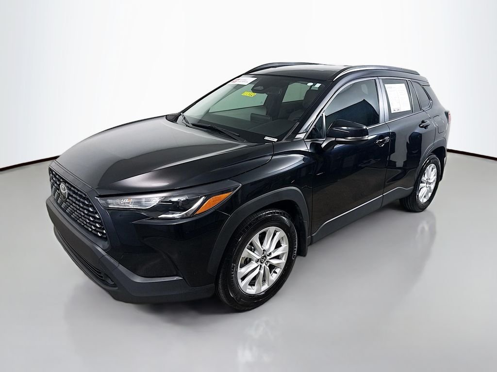 Used 2025 Jet Black Toyota LE image 3