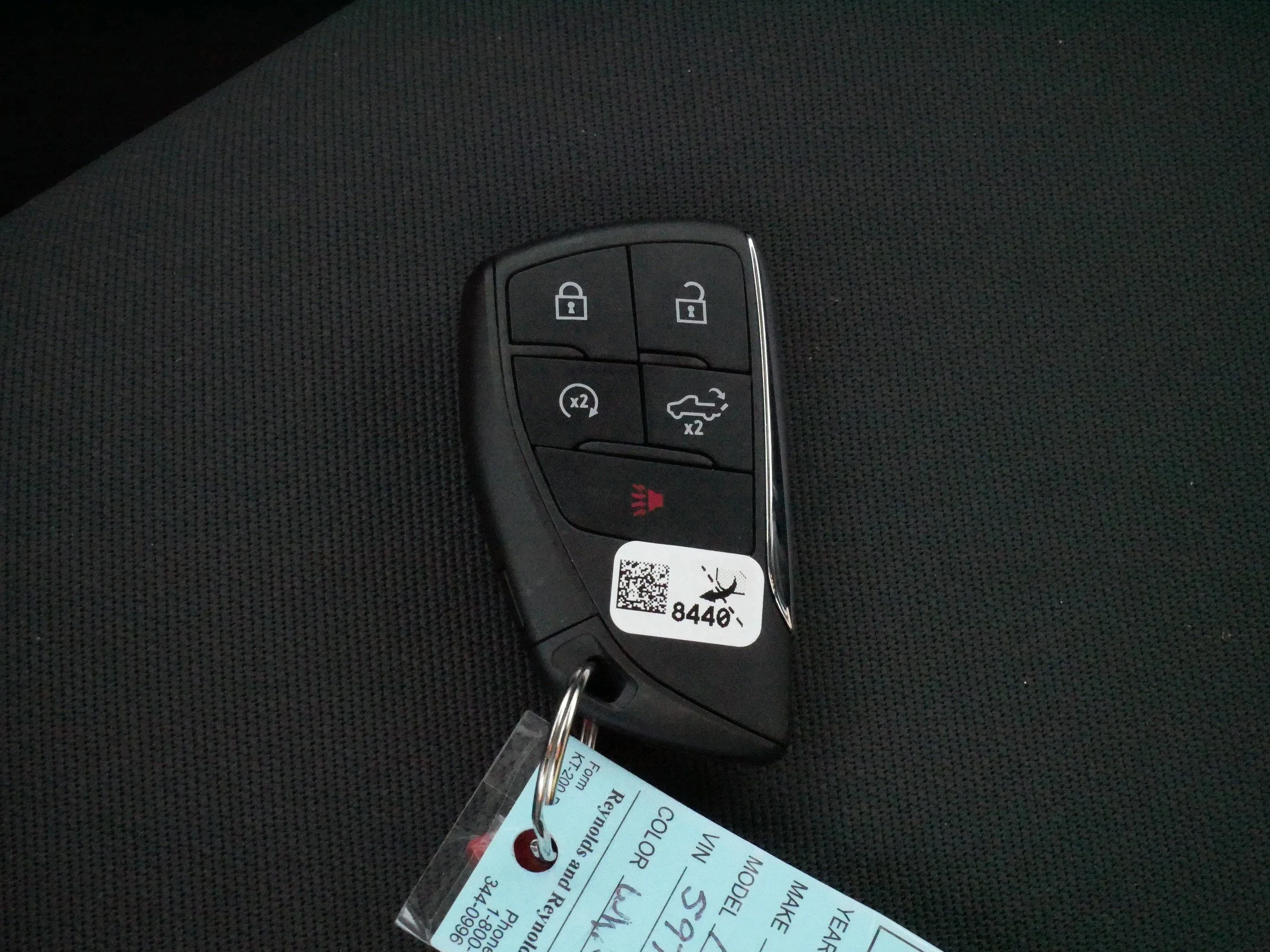 Used 2022 Summit White GMC SLE image 27