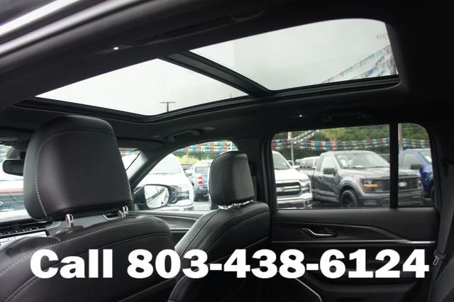 Used 2024 Gray Jeep 4xe image 19