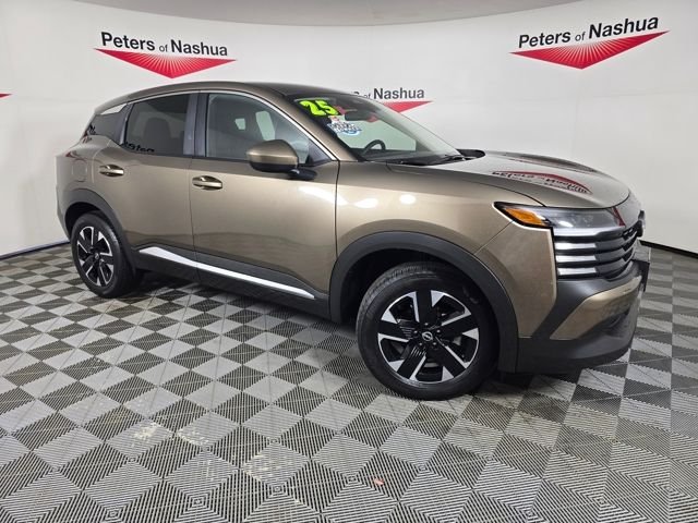 2025 Nissan Kicks 2.0 SV AWD's photo
