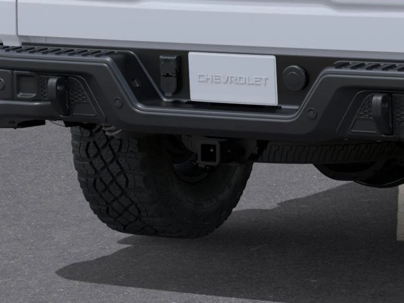 New 2026 White Chevrolet ZR2 image 15