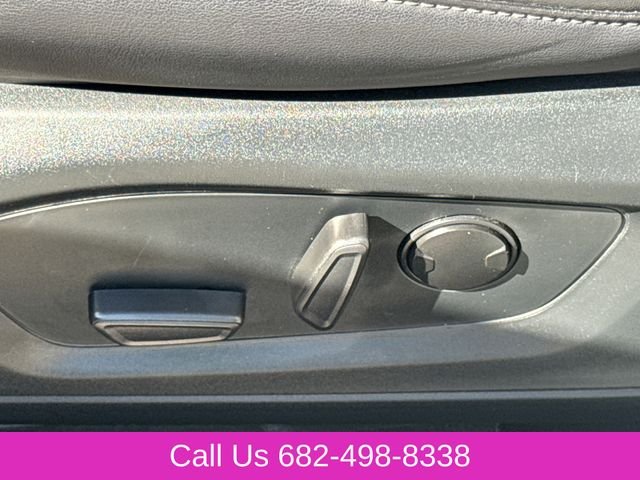 Used 2022 White Ford XLT image 23