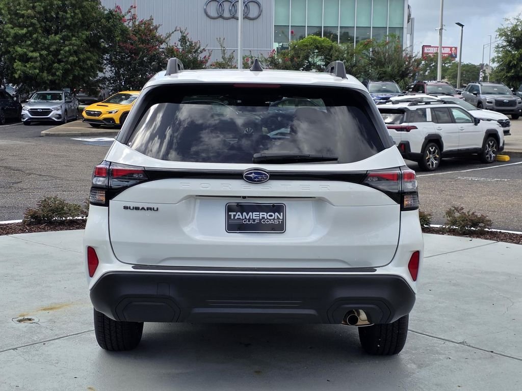New 2026 CRYSTAL WHITE PEARL Subaru Premium image 3