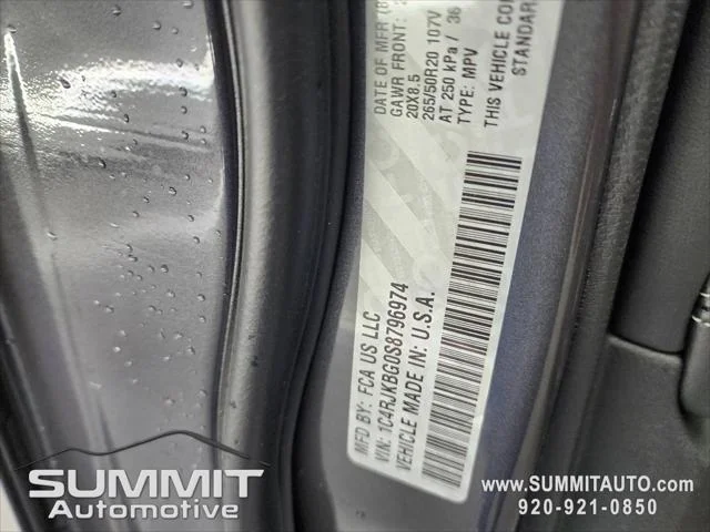 New 2025 Baltic Gray Metallic Clear-Coat Exterior Paint Jeep Limited image 78
