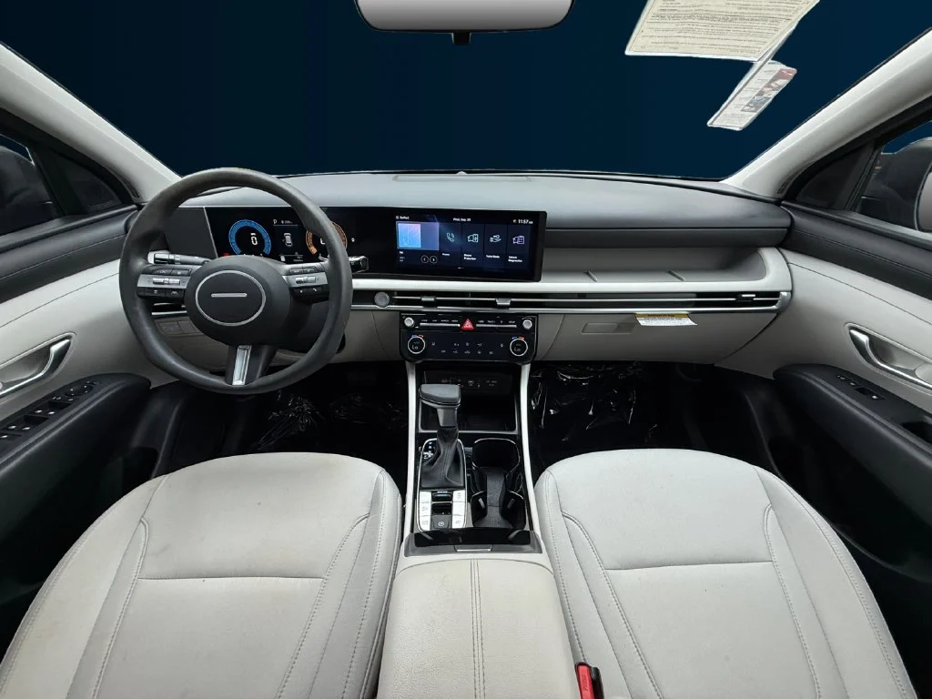 Used 2025 Gray Hyundai SEL image 12