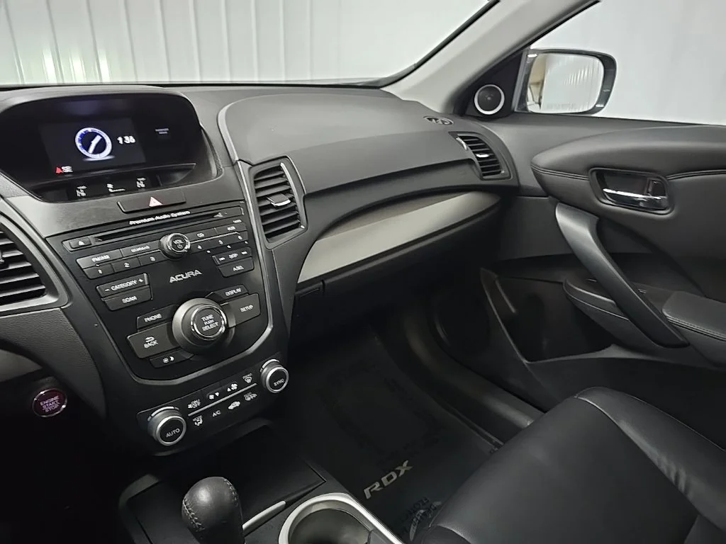 Used 2016  Acura Base image 26