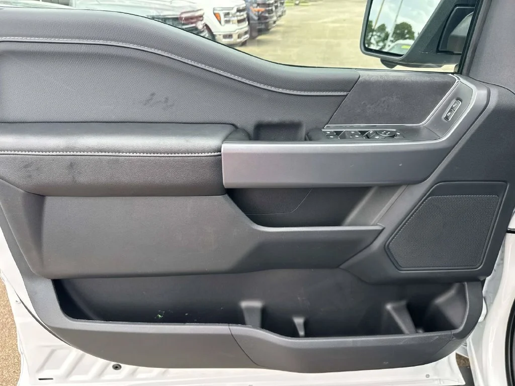 New 2026 White Ford XLT image 23