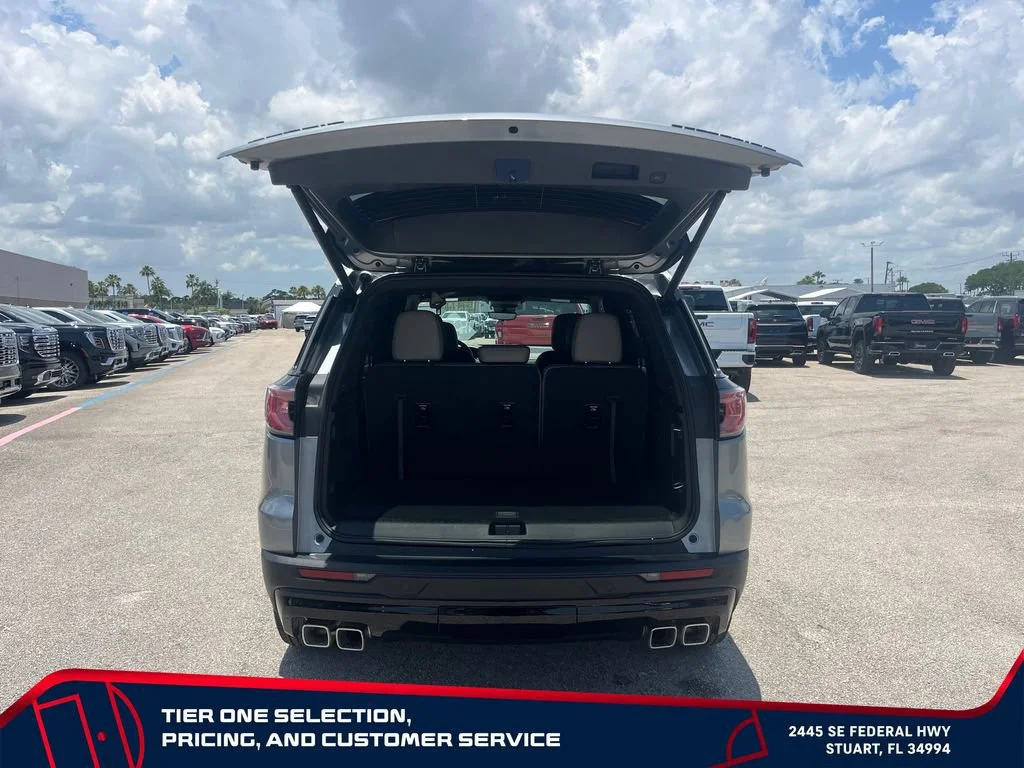 2026 GMC Acadia Elevation - Photo 17