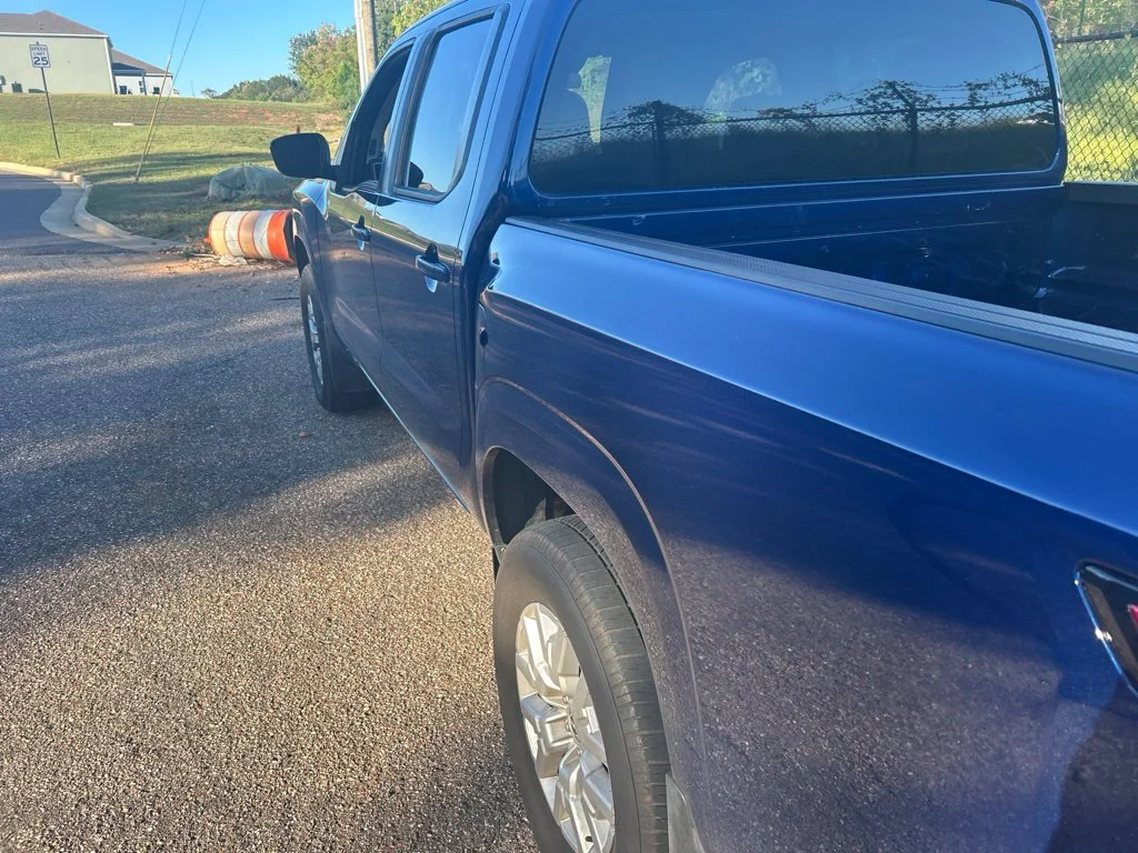 Used 2022 Blue Nissan SV image 6