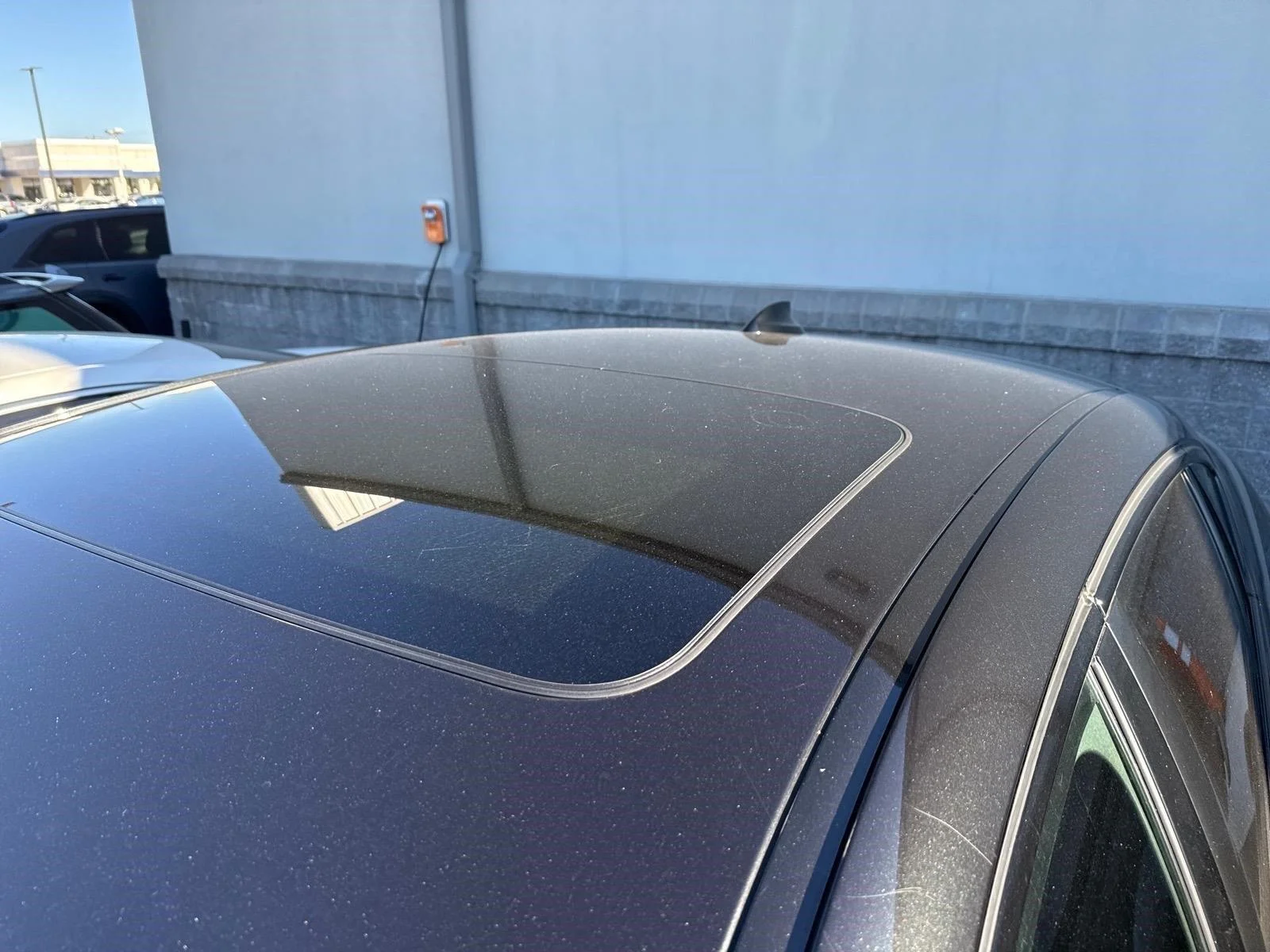 Used 2018 Black Sapphire Metallic BMW xDrive35i image 4