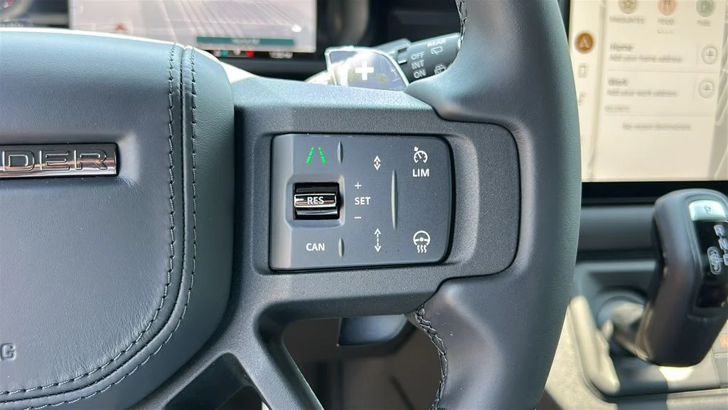 Certified Used 2025 Green Land Rover OCTA image 14
