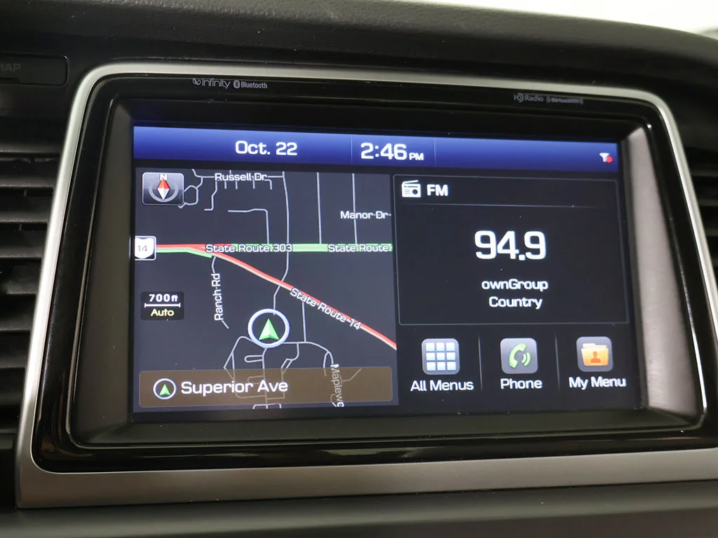 Used 2019 Silver Hyundai Limited image 50