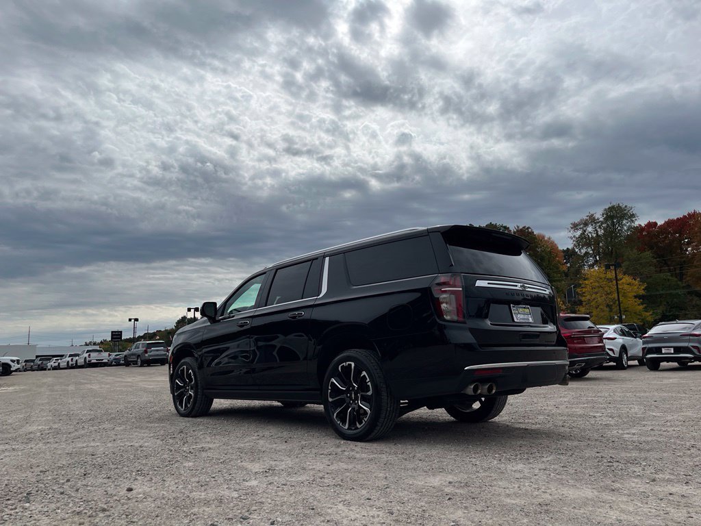 Used 2023 BLACK Chevrolet Premier image 8