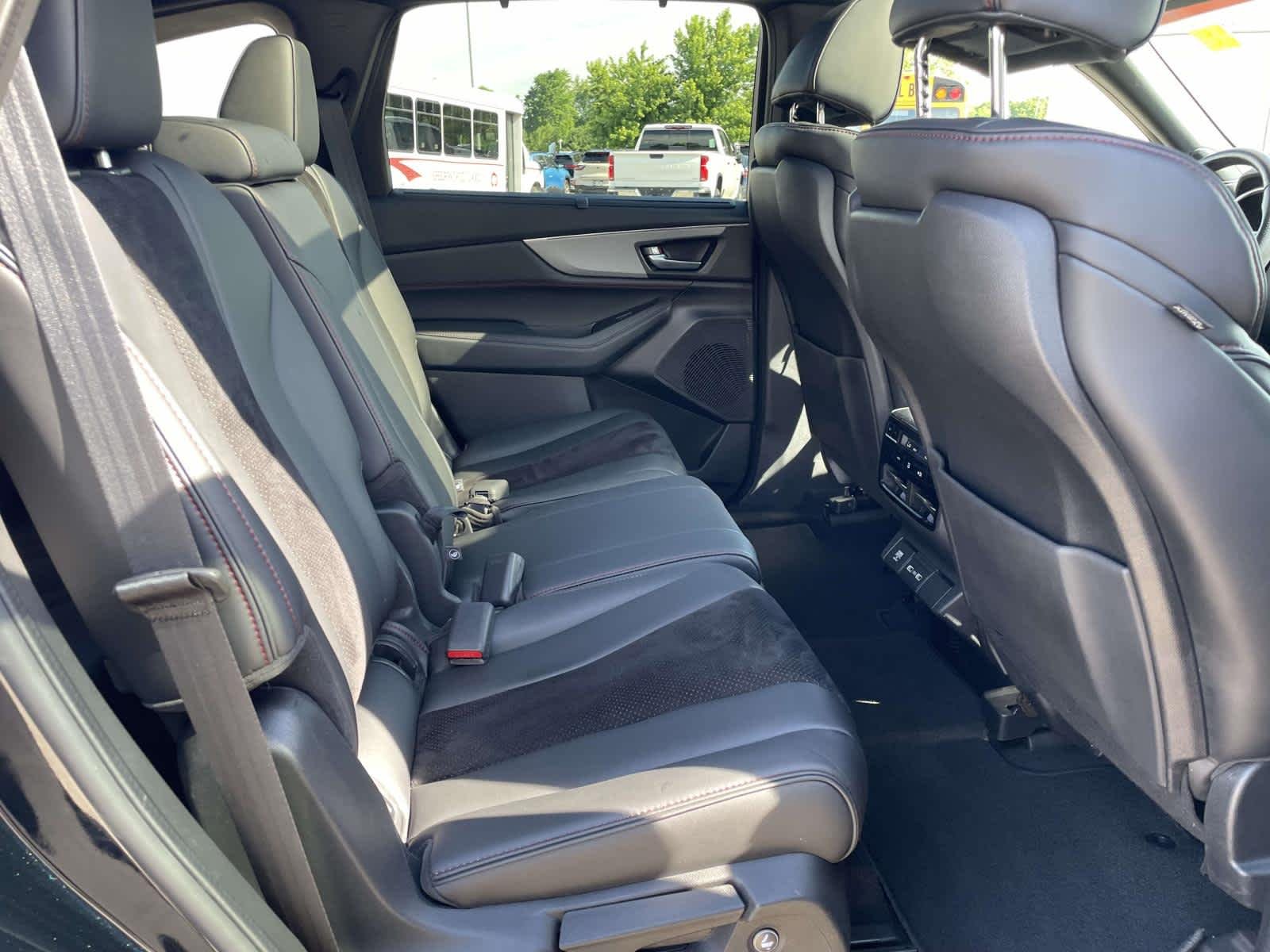 Used 2022 Majestic Black Pearl Acura w/A-Spec Package image 20