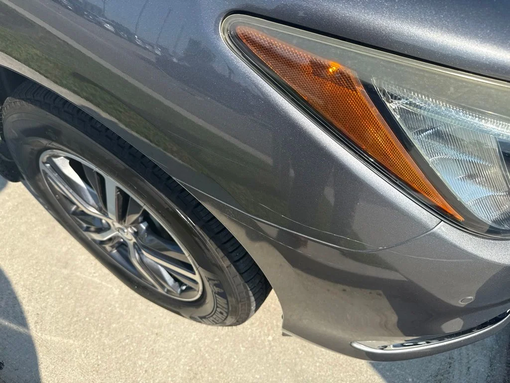 Used 2019 Gray INFINITI LUXE image 12