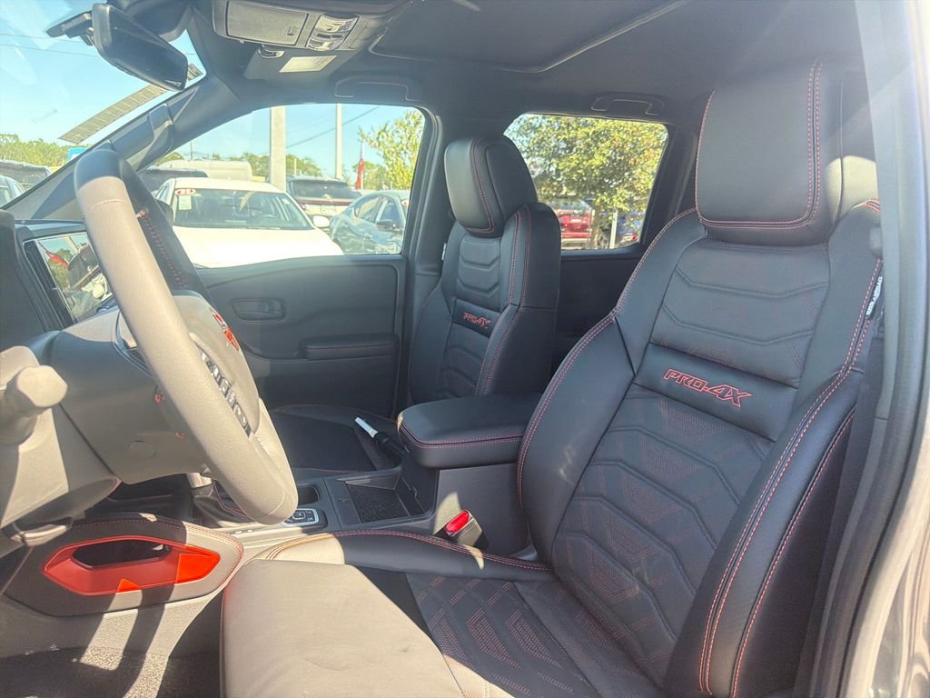 New 2026 Nissan Frontier PRO-4X 4D Crew Cab