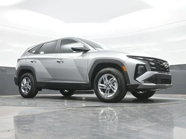 New 2026 Silver Hyundai SE image 23