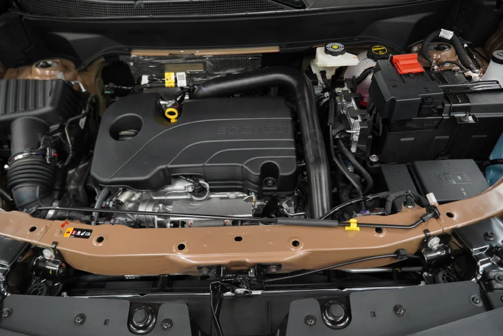 2027 Chevrolet Equinox LT - Photo 40