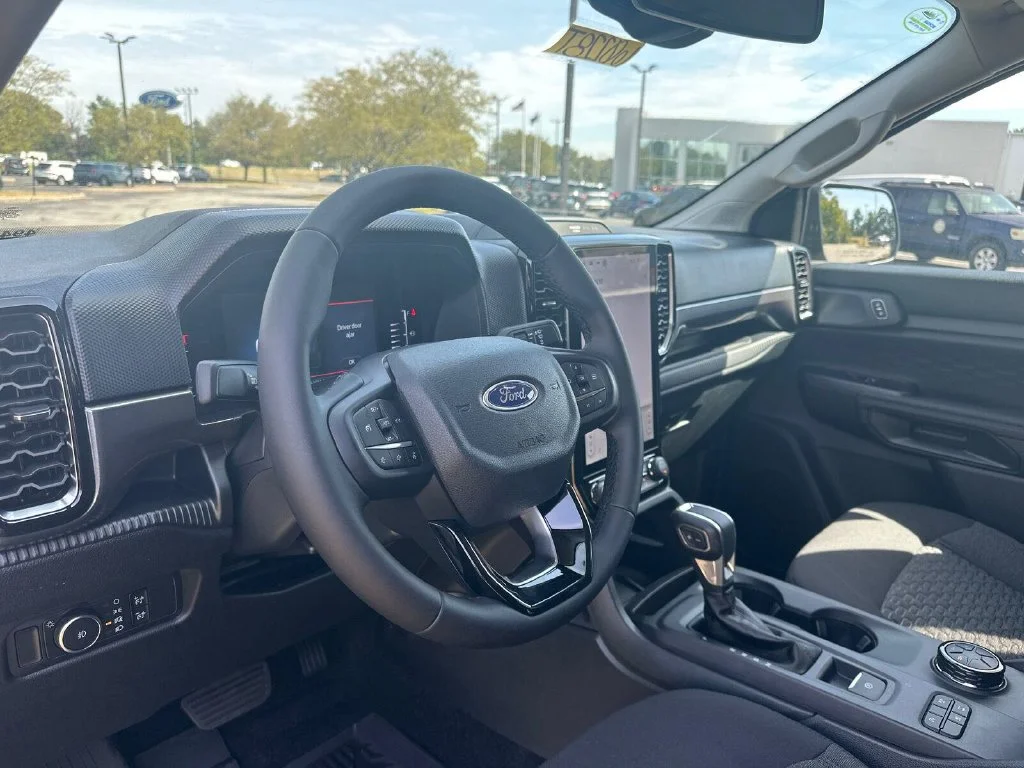 New 2026 Marsh Gray Ford XLT image 14