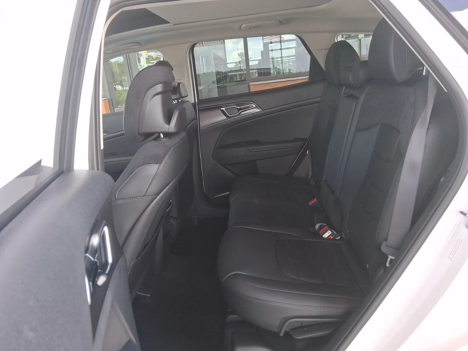 New 2026 White Kia SX-Prestige image 25