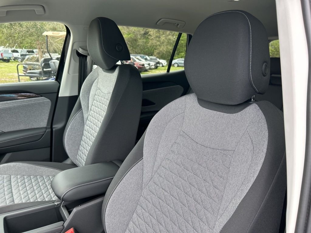 New 2026 Black Volkswagen 2.0T S image 20