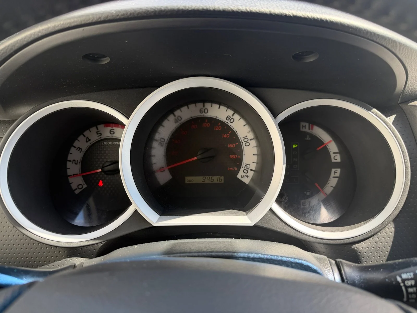 Used 2014 Super White Toyota Base image 20
