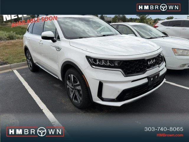 Used 2023 Snow White Pearl Kia EX image 1