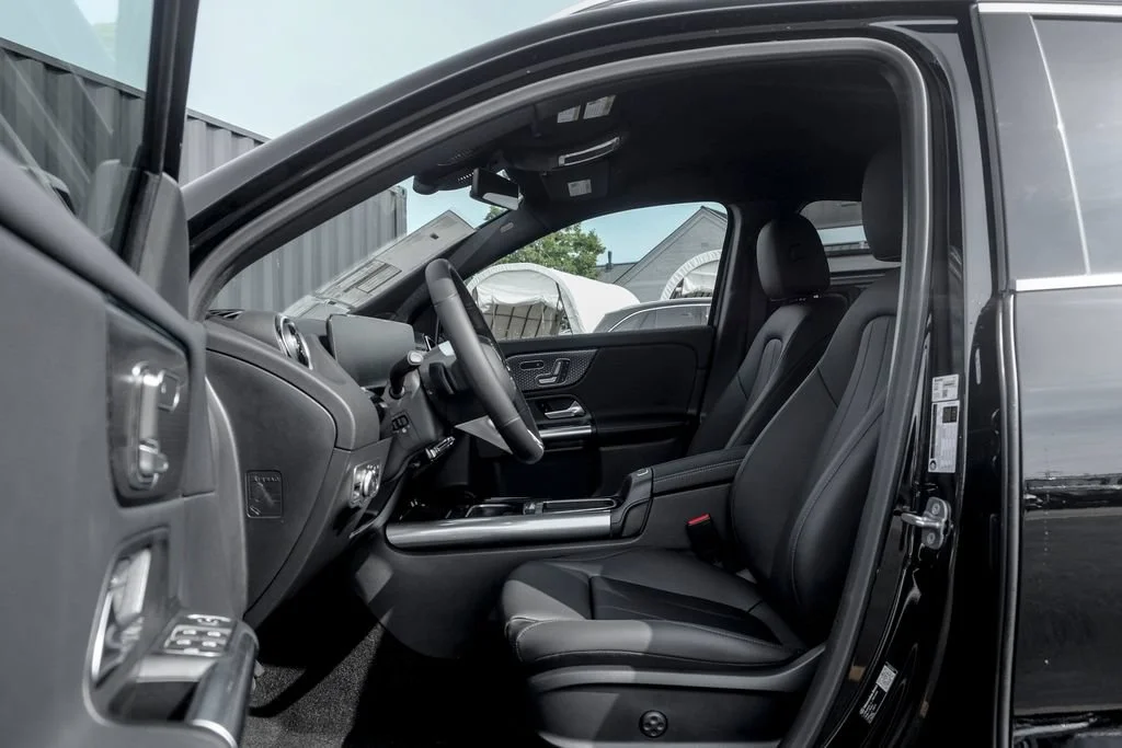 New 2026 Night Black Mercedes-Benz GLA 250 image 45
