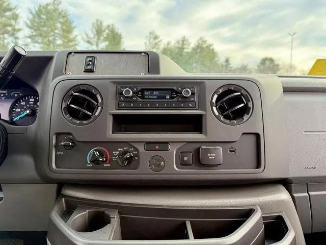2026 Ford E-Series Cutaway Base - Photo 21