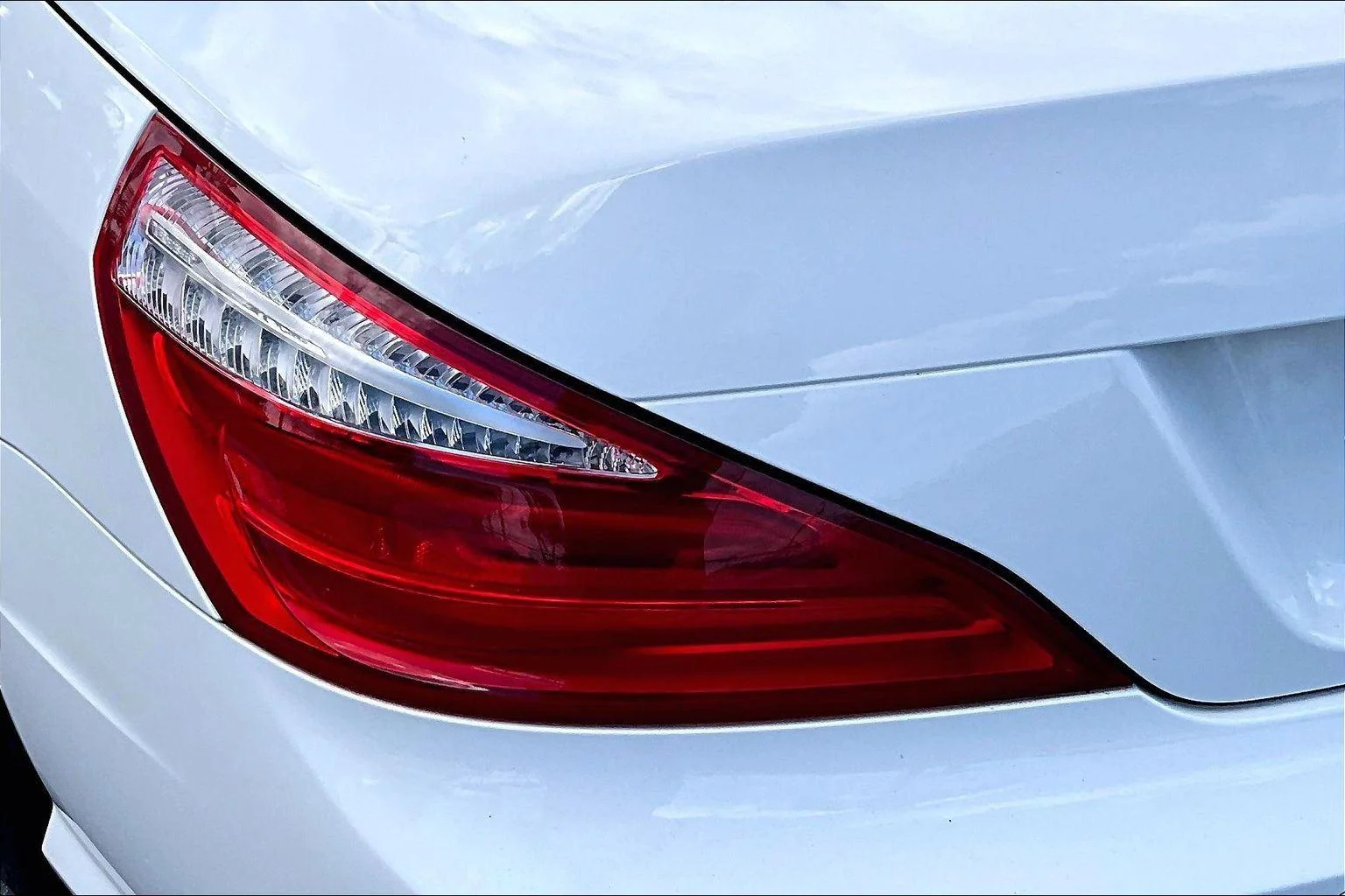 Used 2016 Polar White Mercedes-Benz SL 400 image 20